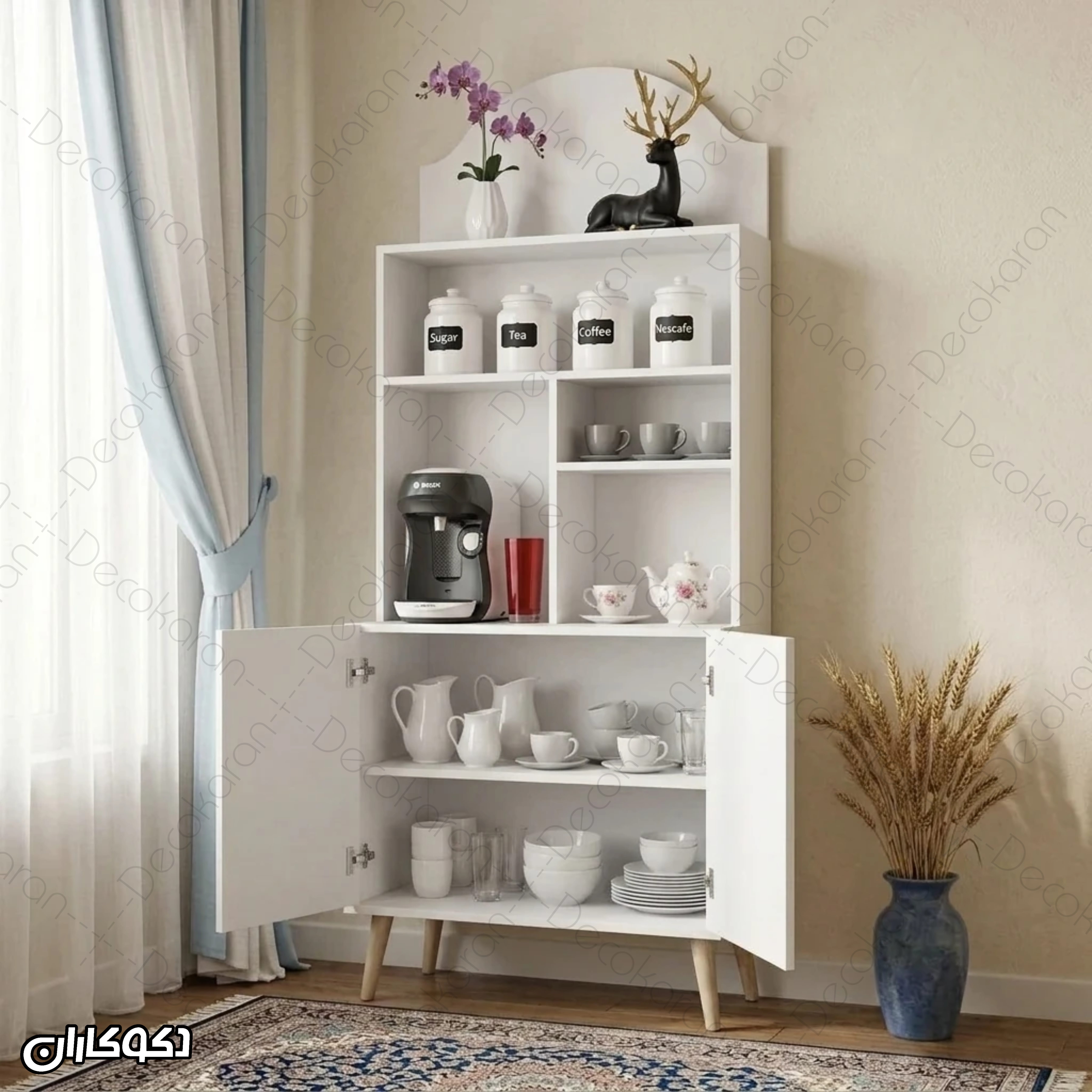 کافی بار مدل KF100 در حالت باز با طبقه داخلی و قفسه‌های مخصوص وسایل قهوه