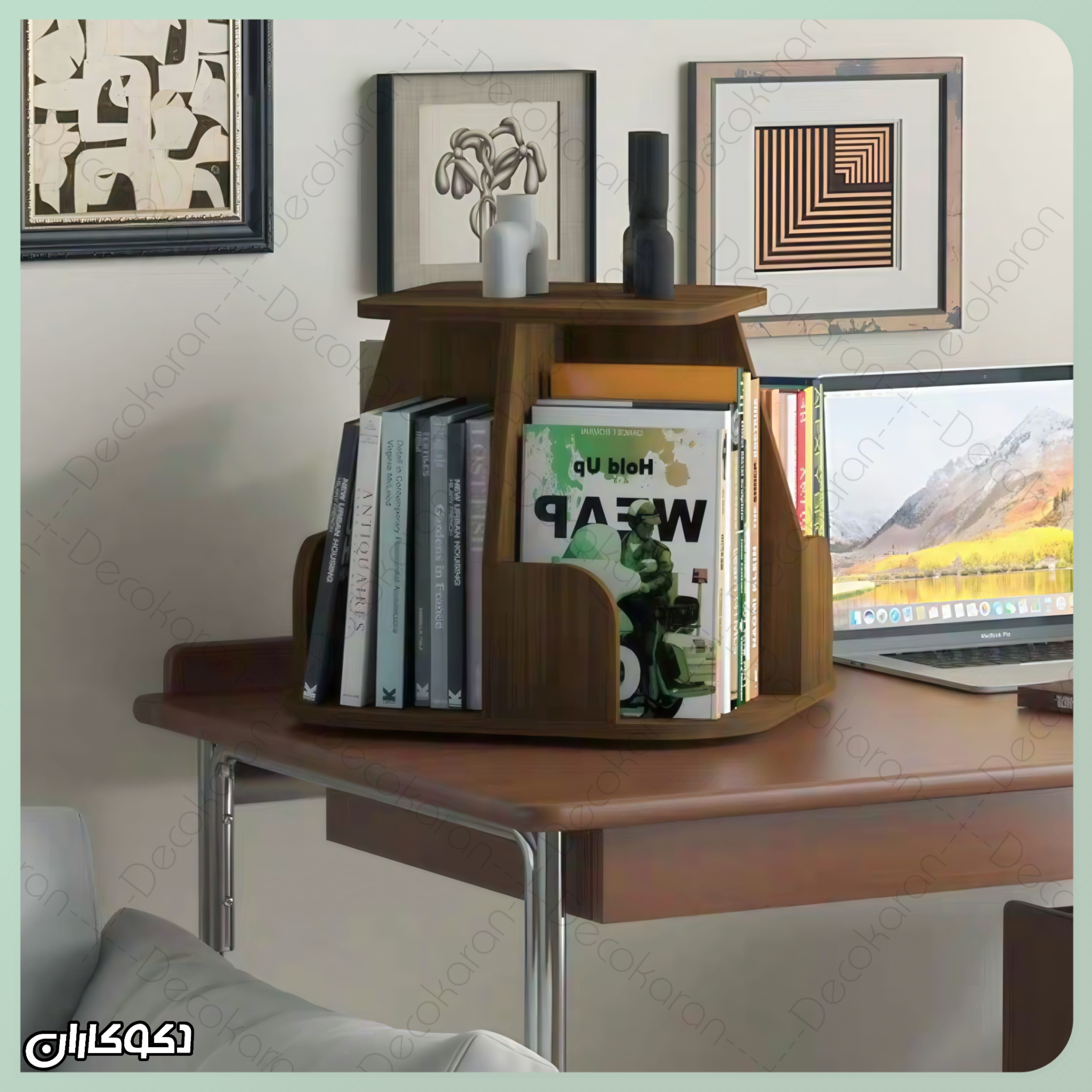 کتابخانه رومیزی گردان دکوکاران قهوه ای تیره در حال استفاده روی میز کار